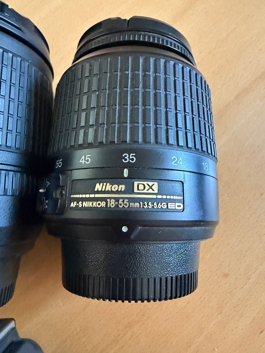 Nikon Kamera: Nikon D90 Digital Camera Kit mit 3 Objektiven – Gebraucht aus allschwil von baerli61 5