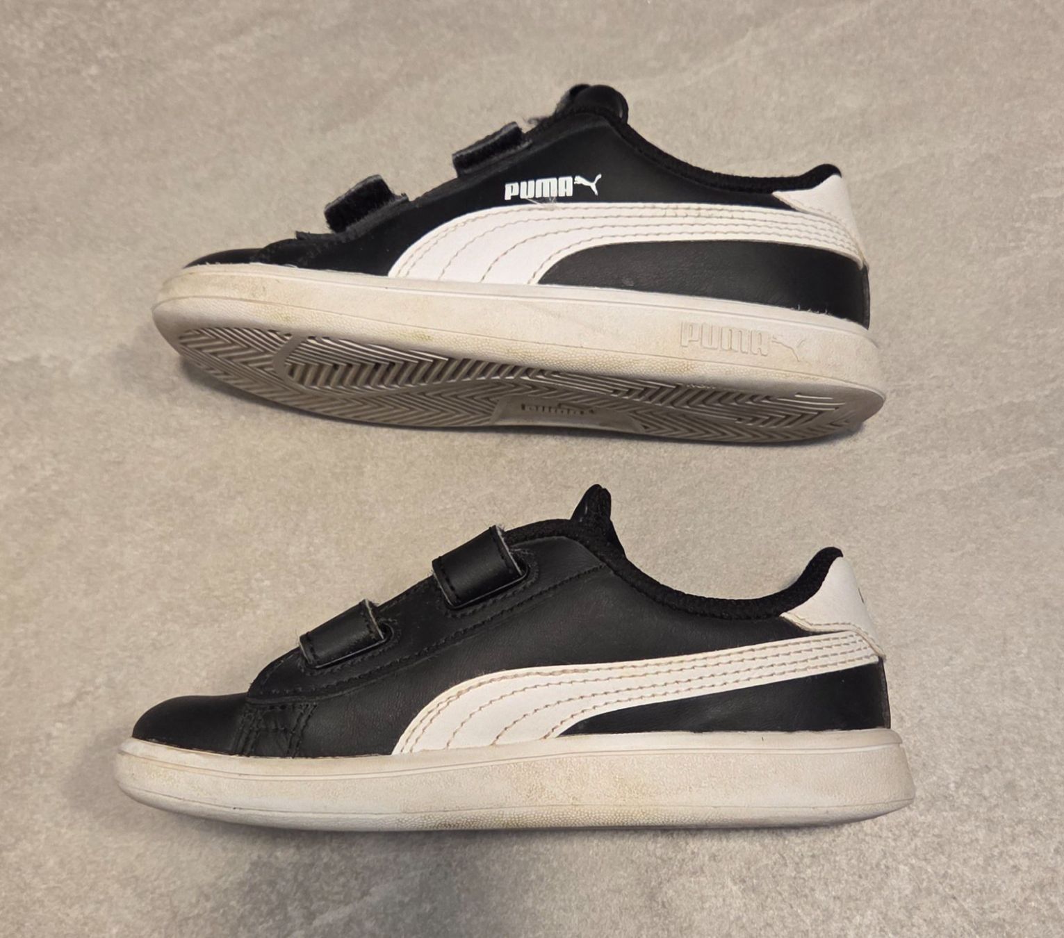 Puma Scarpe per ragazzi: Chaussures Puma enfant, taille 27 – Usato da Villars-sur-Glâne venduto da Daytona20 1