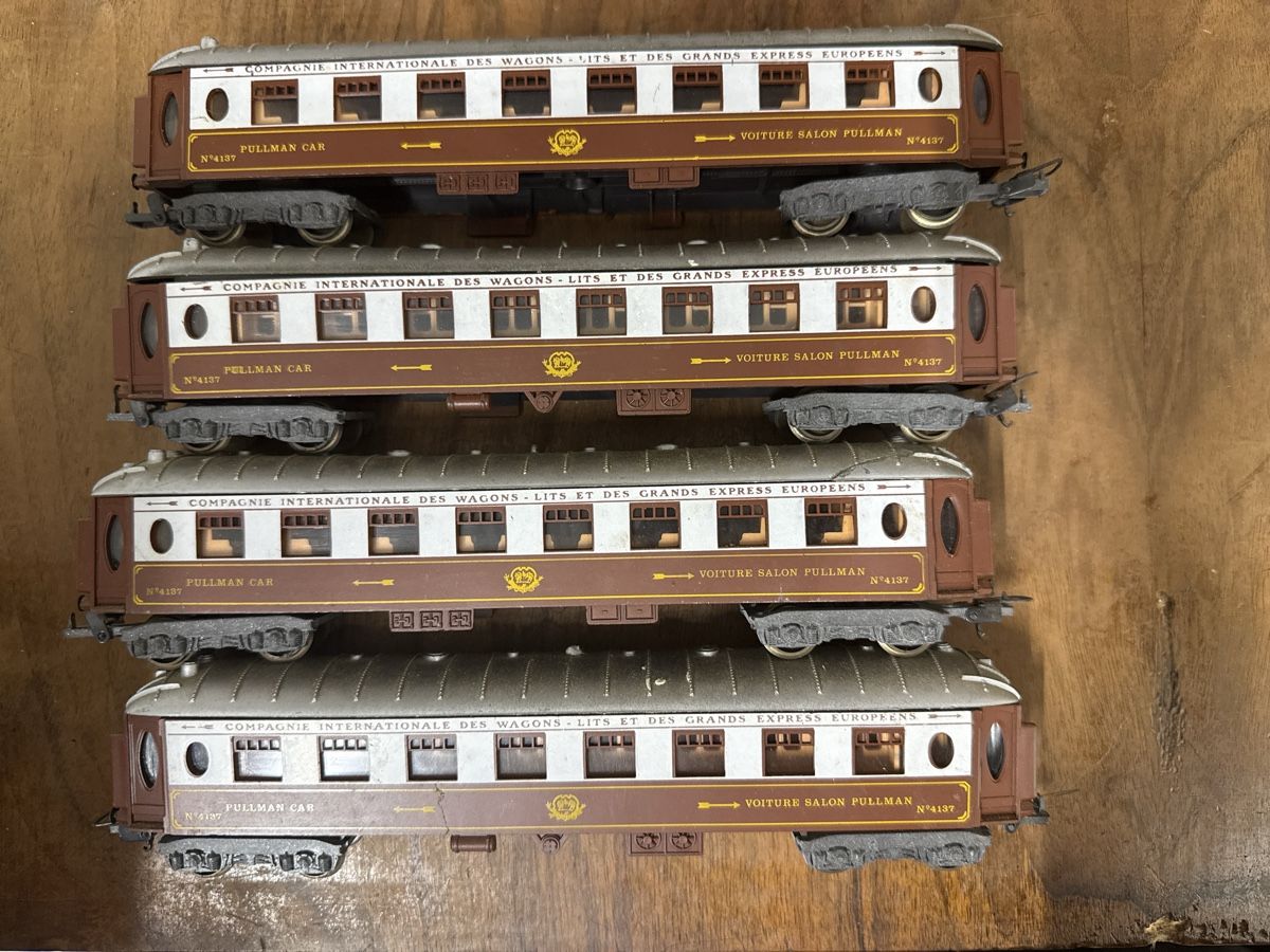 Lima Modelleisenbahnen: 4 Lima CIWL Personenwagen Pullman – Gebraucht aus Berikon von TopLok 1