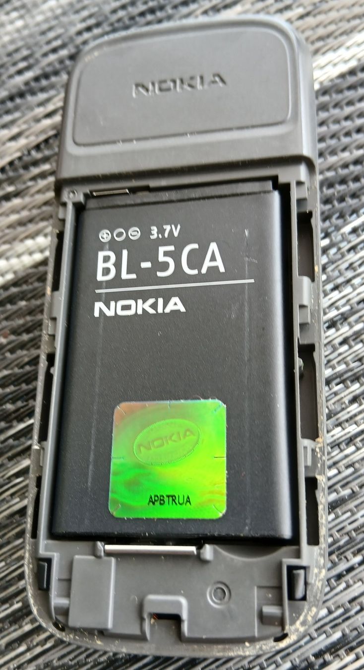 Nokia Handys / Smartphones: Nokia RH-105 – Gebraucht aus Sirnach von Rkressig 2