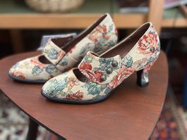 Neosens Schuhe #36 Gobelin Charakter