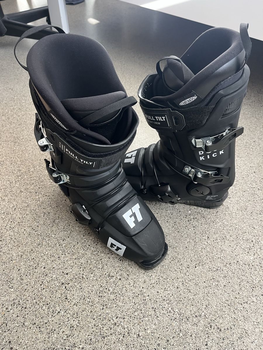 Scarpe da uomo: Full Tilt Drop Kick Freestyle Skischuhe – Nuovo (secondo la descrizione) da Zug venduto da nic_6cpx 2