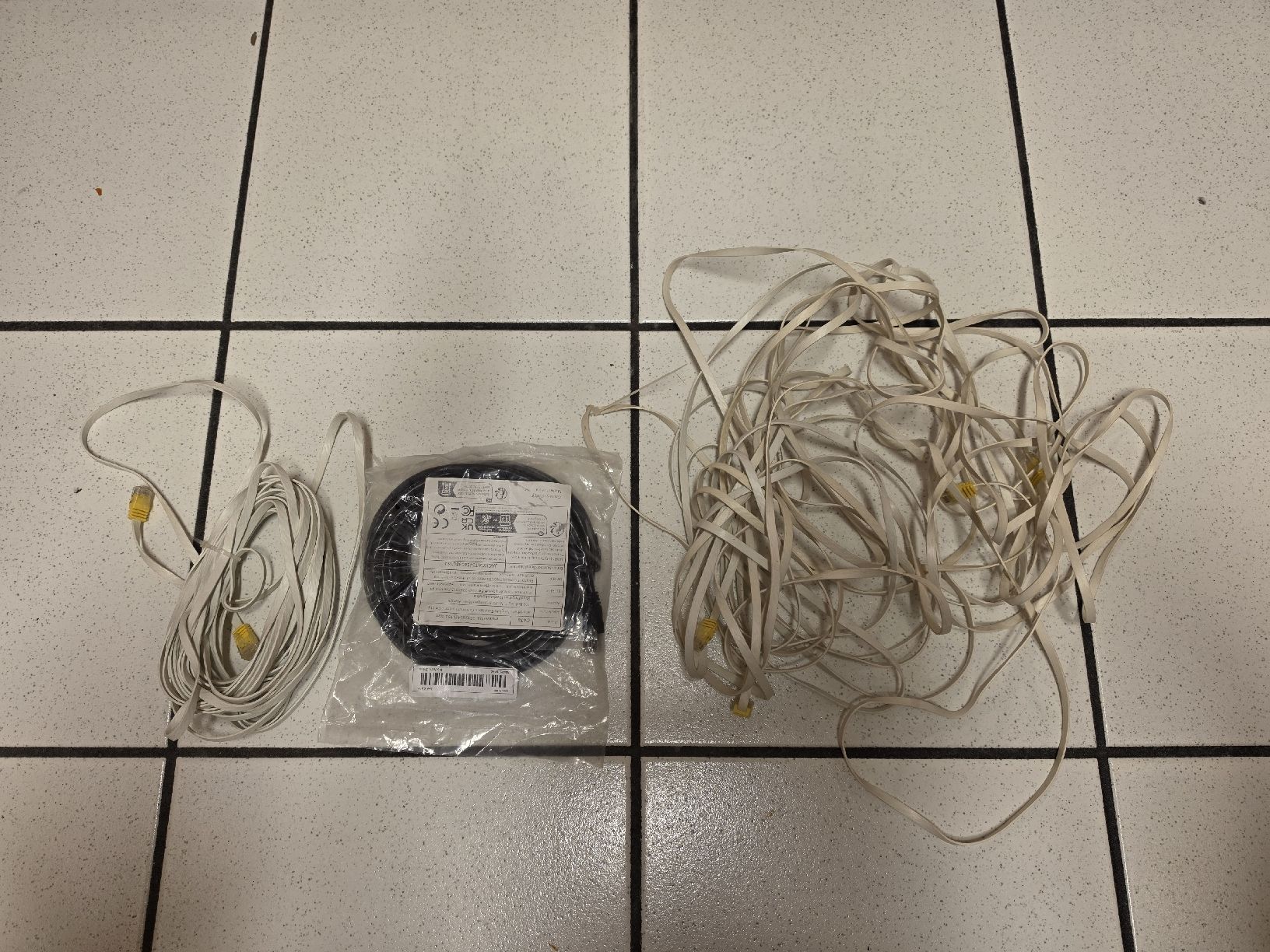 Swisscom Cavi: ethernetkabel, Cat 6 Kabel – Usato da Oberkirch LU venduto da schegy-by-jonsen