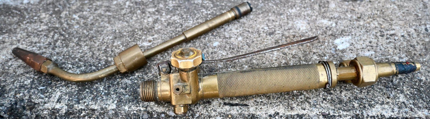 Löten & Schweissen: alter Autogen Schweissbrenner Messer Griesheim 2 - 4mm – Gebraucht aus Pfaffhausen von mono_rec 3