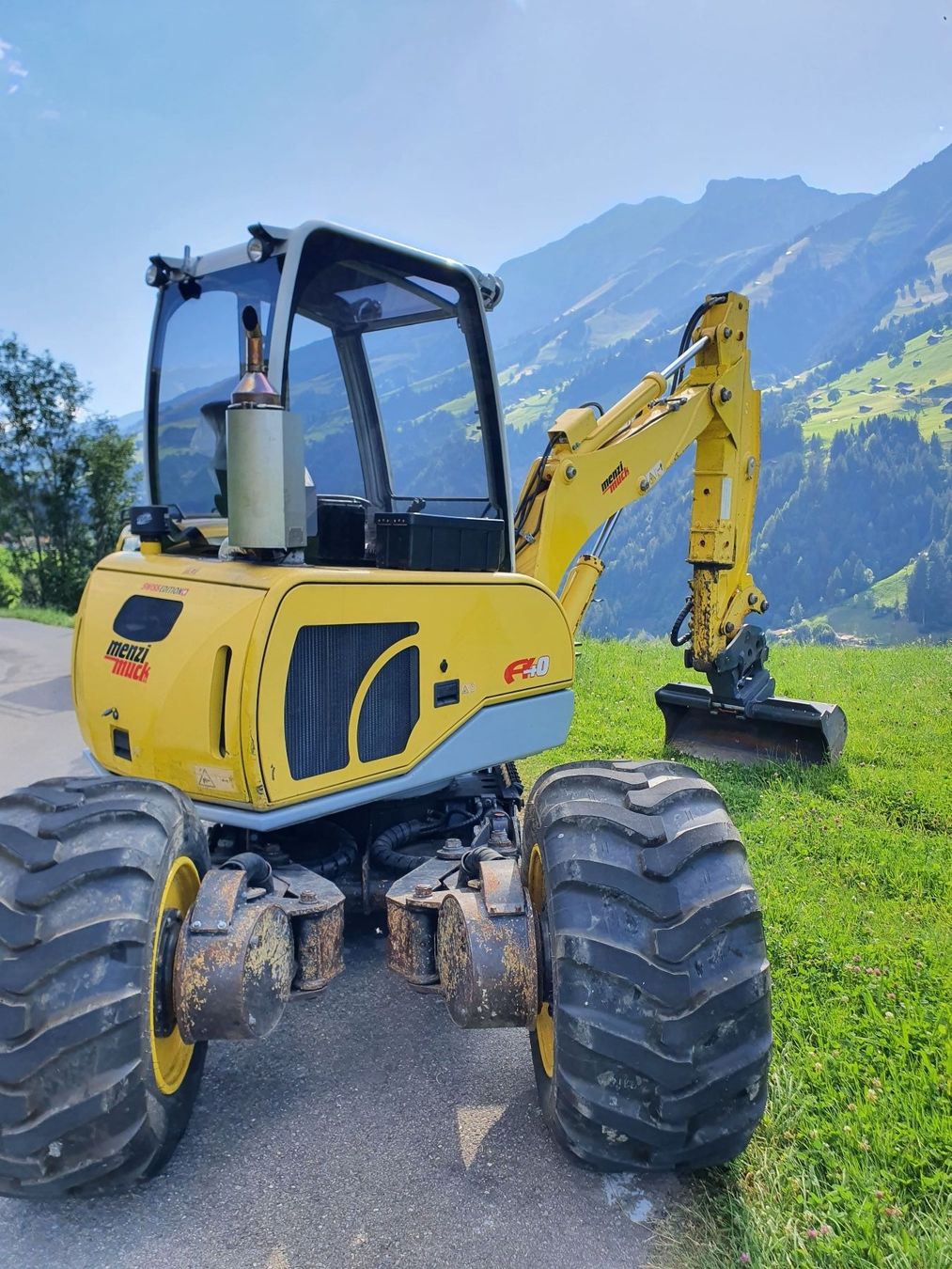 Menzi Muck Escavatori: Menzi Muck A40 zu vermieten – Usato da Frutigen venduto da glory03 2