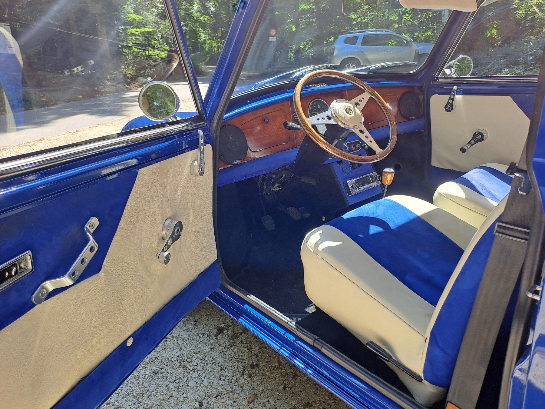Mini Autos: Mini Austin 1000 – D'occasion à Muttenz par astra-g 5