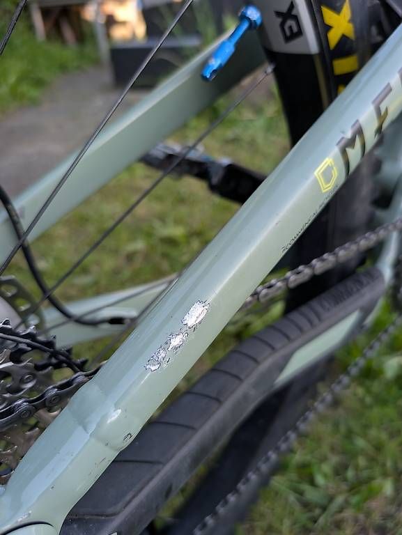 Commencal Biciclette: Commencal Meta AM 29 Essential 2021 – Usato da Schwyz venduto da Bossgi 1