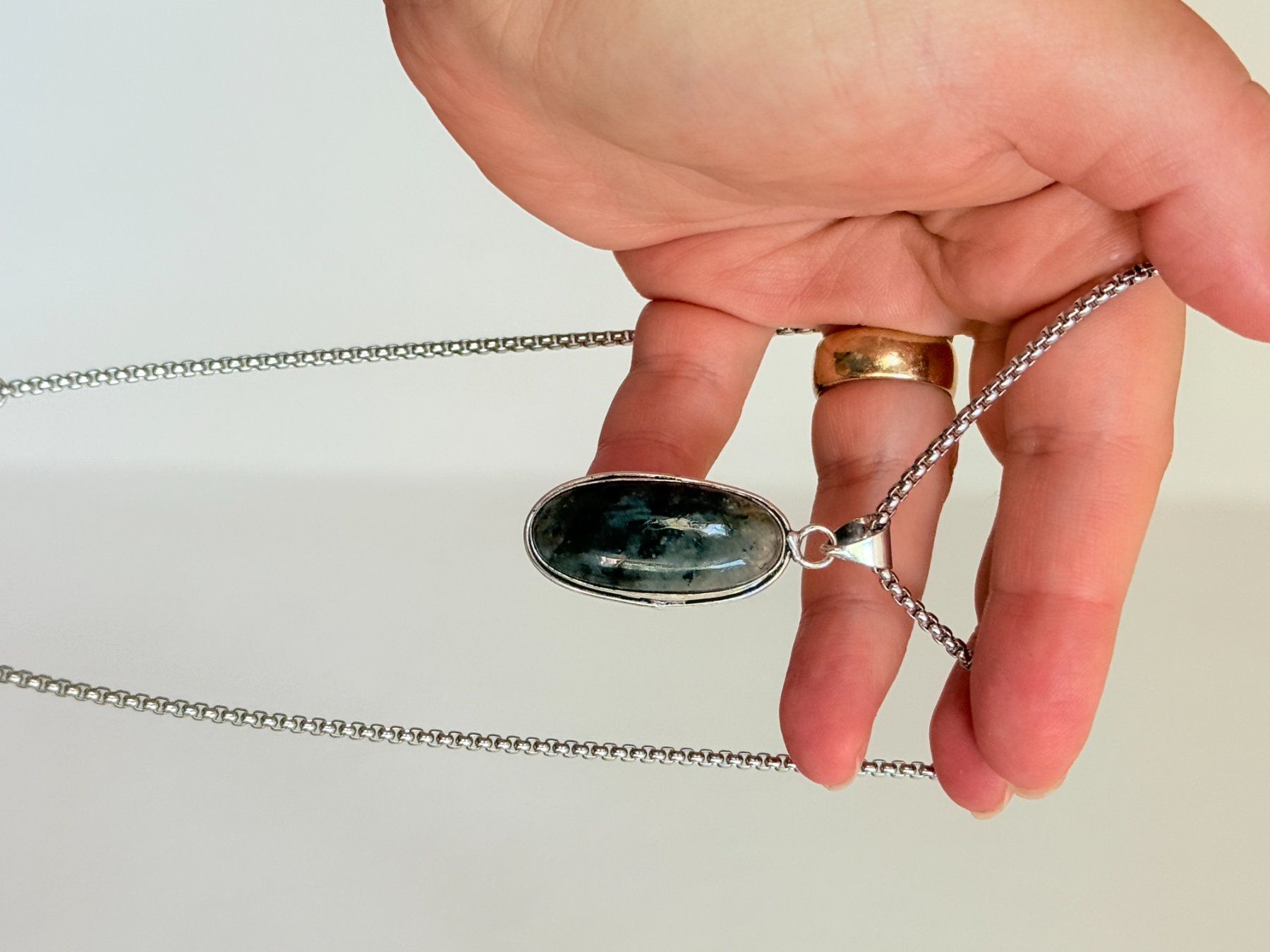 Catenine: Labradorite necklace – Nuovo e nell'imballaggio originale da Genève venduto da AGBERG 7