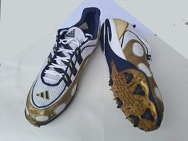 Leichtathletikschuh Adidas mit Spikes neu