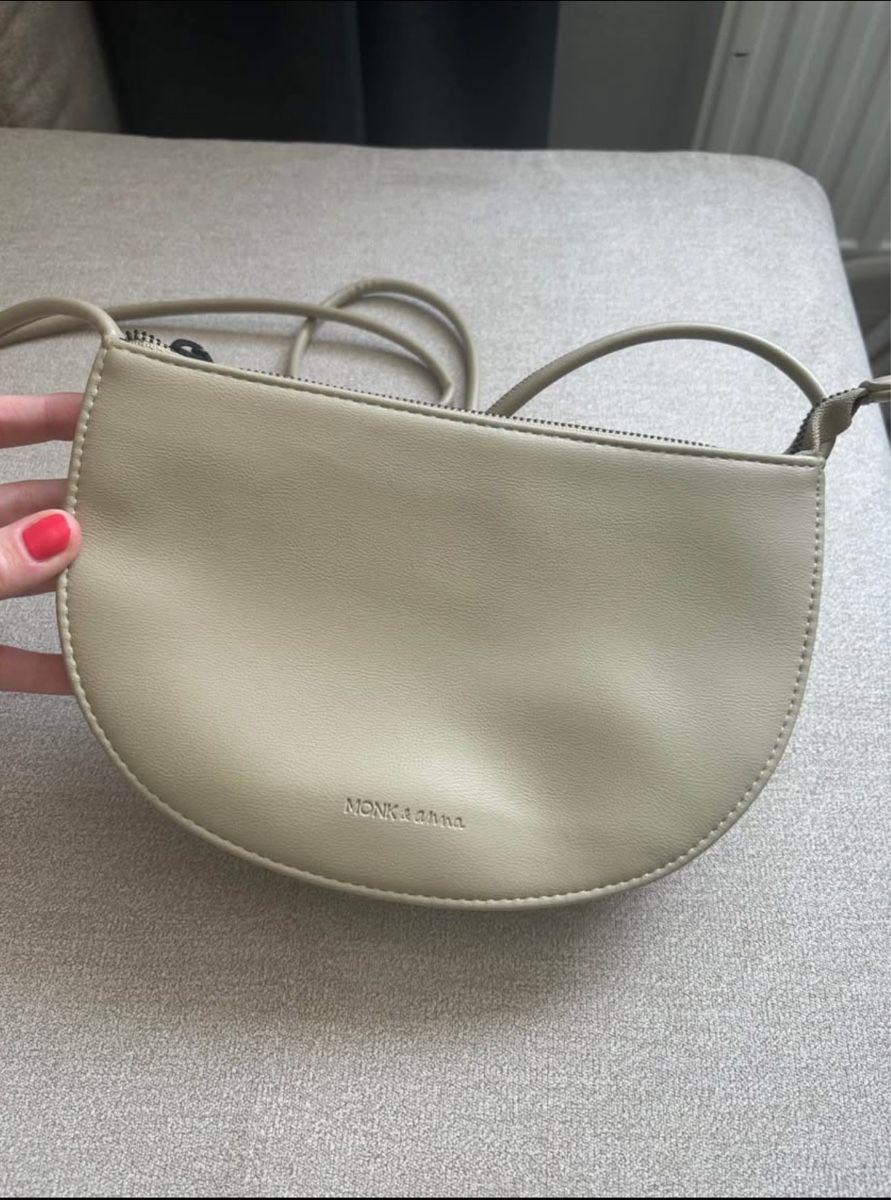 Monk & Anna Crossbody Bag (Neu (gemäss Beschreibung)) in Basel für CHF ...