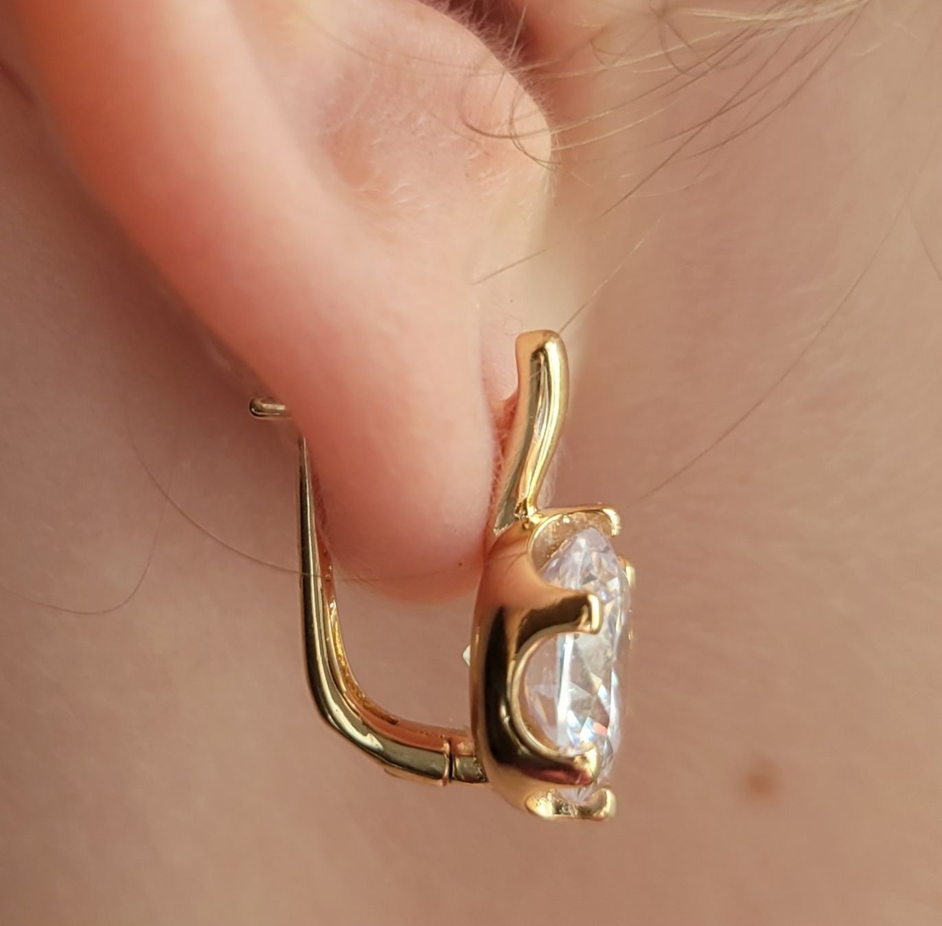 Orecchini pendenti & Orecchini a lobo: Boucles d'oreilles en plaqué or et zircons – Nuovo (secondo la descrizione) da Bernex venduto da Dariafr 2