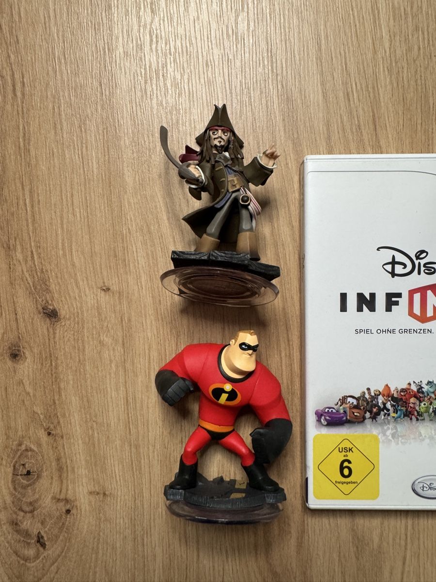 Nintendo Giochi: Disney Infinity Set mit Figuren - Wii Spiel – Usato da Biberist venduto da etesummer 1
