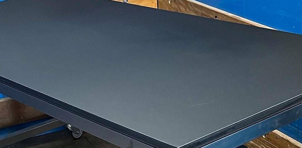 Scrivanie: 2 Büro-, Arbeitstische – Usato da Zürich venduto da hpwagner 4