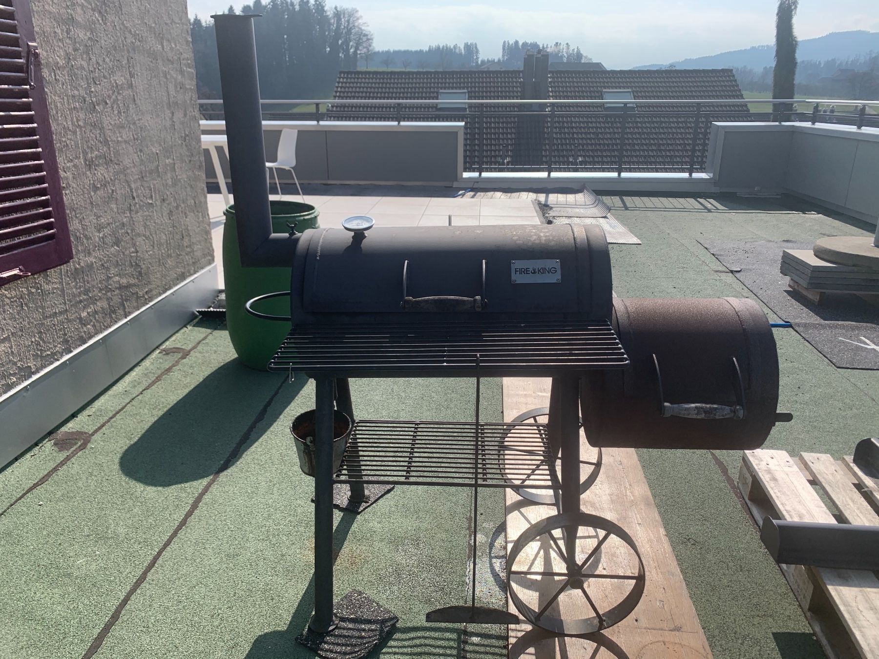 Griglie: Barbecue Smoker FireKING George – Usato da Häggenschwil venduto da Alkuko