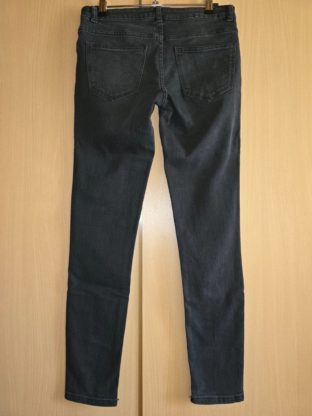 Jeans: Jeans Noisy May, 29/32 slim, noir – Nuovo (secondo la descrizione) da La Neuveville venduto da Diamise 1