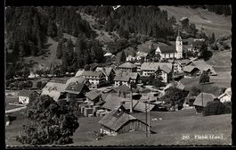 AK Flühli /Luz., Ortsansicht mit Kirche