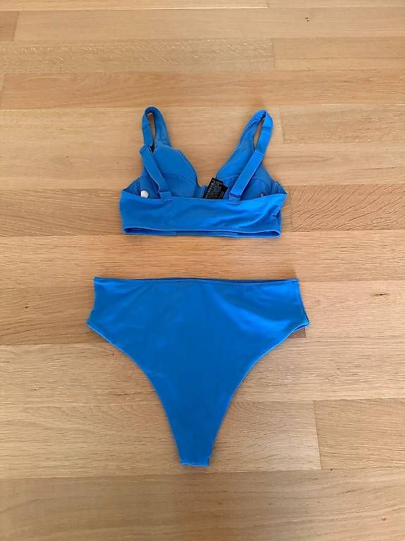 Costumi da bagno & Bikini: Bikini von Zara in blau – Usato da St. Gallen venduto da Sabrinaaa 2