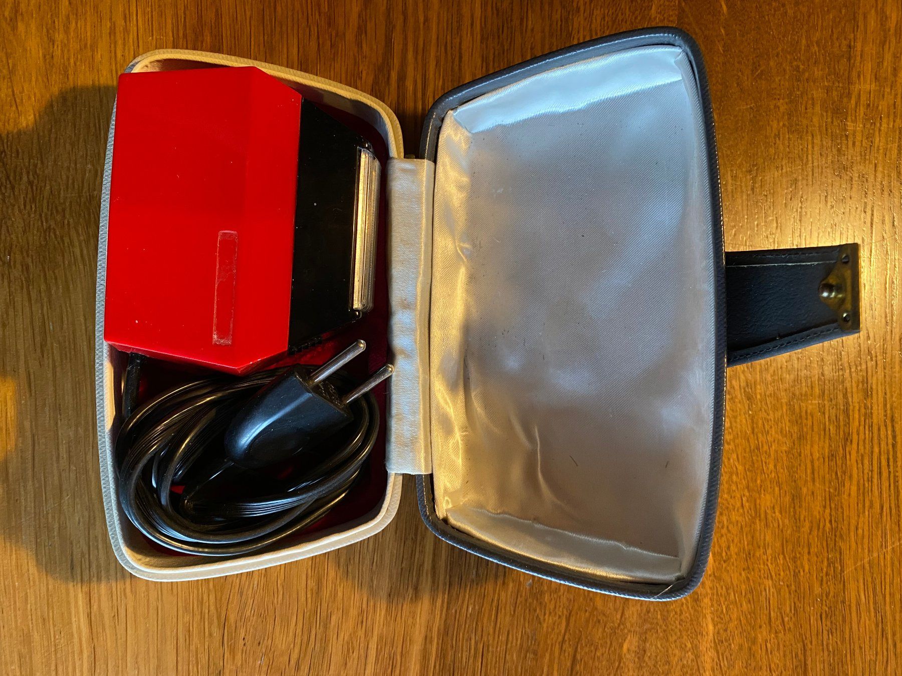 Rasoi & Lamette da barba: Vintage Rasierapparat – Usato da Doerflingen venduto da Hikwood