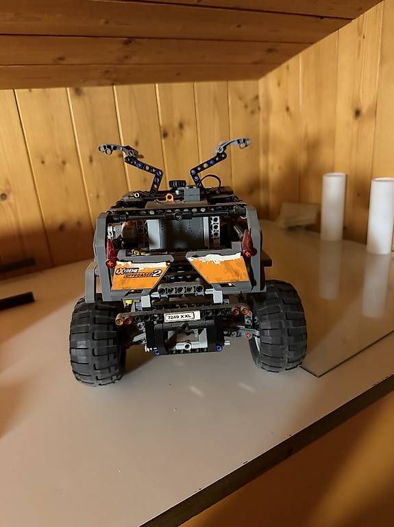 Kit di costruzioni: LEGO Technic Off Roader 8297 – Usato da Rain venduto da LuzRaeder 4