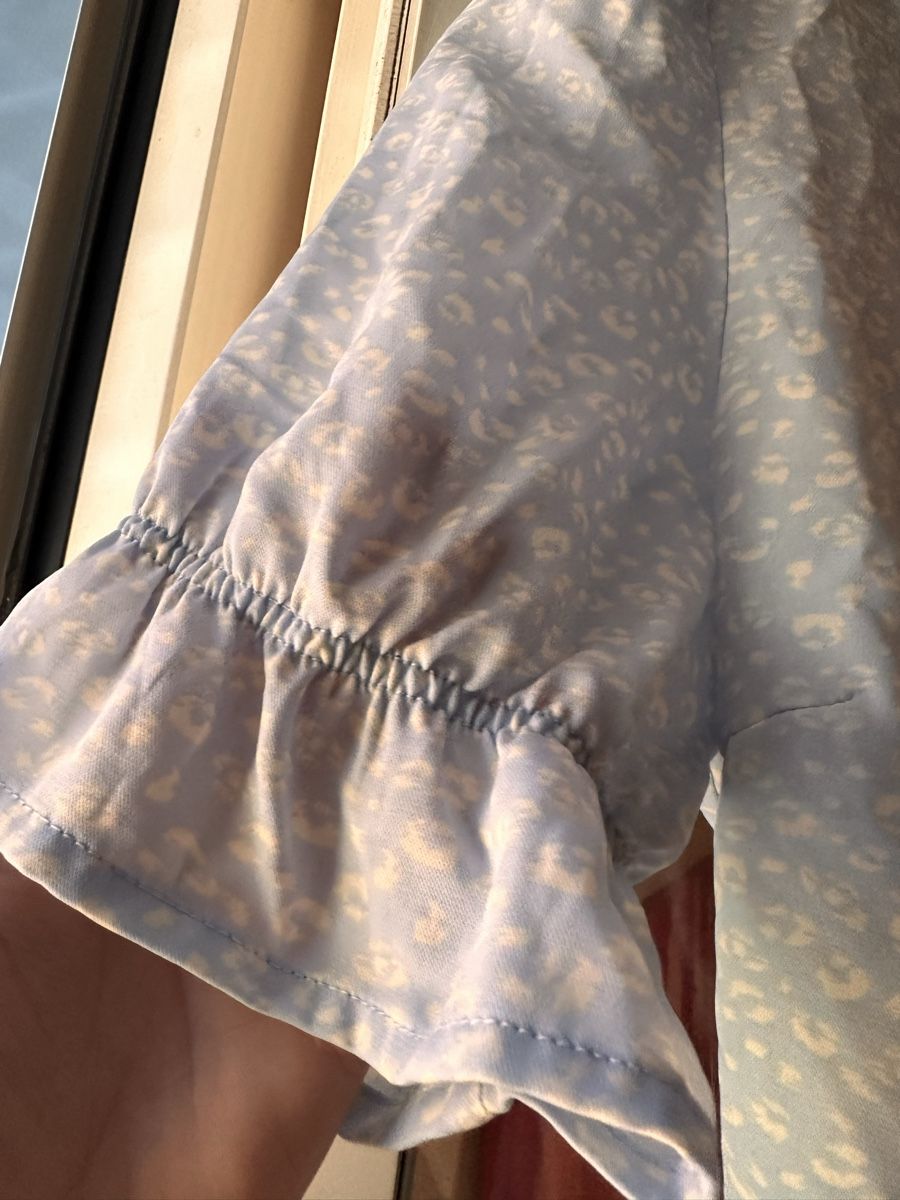 Vero Moda Top: Vero Moda Wrap Top, Pale Blue Floral – Nuovo (secondo la descrizione) da Zürich venduto da BettinaMarie2308 2