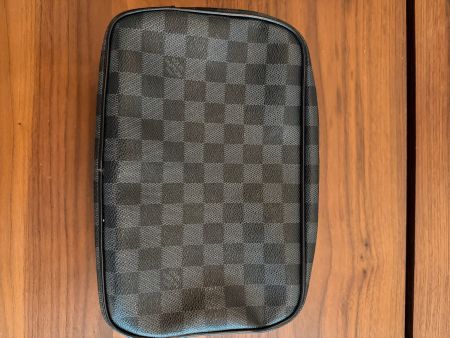 The Louis Vuitton Damier Graphite bag