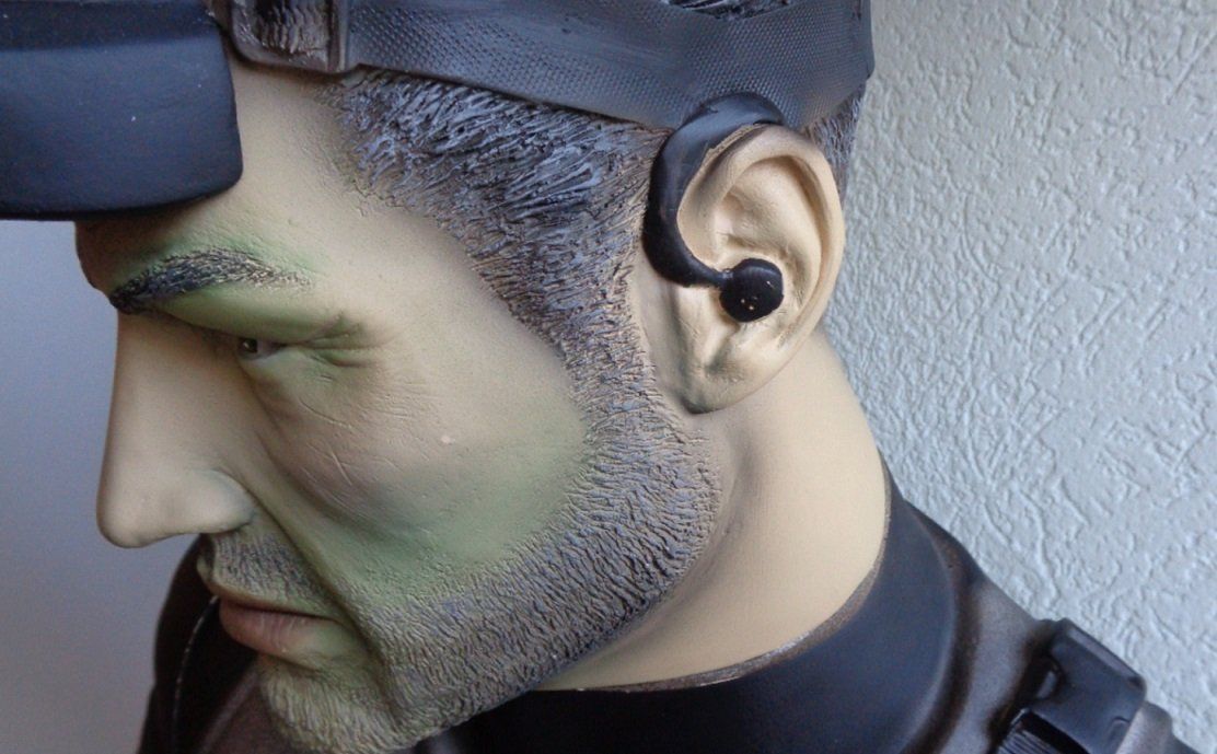 Figuren: Sam Fisher aus Splinter Cell in Lebensgrösse 1,85m – Gebraucht aus Thun von Gameparadise 2