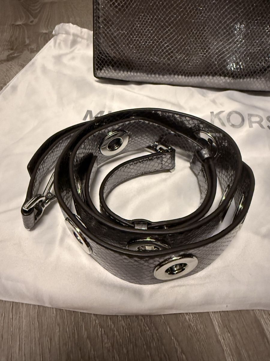 Michael Kors Borse da donna: Michael Kors Handtasche Grau – Nuovo (secondo la descrizione) da Frauenfeld venduto da sharonhabrik 3