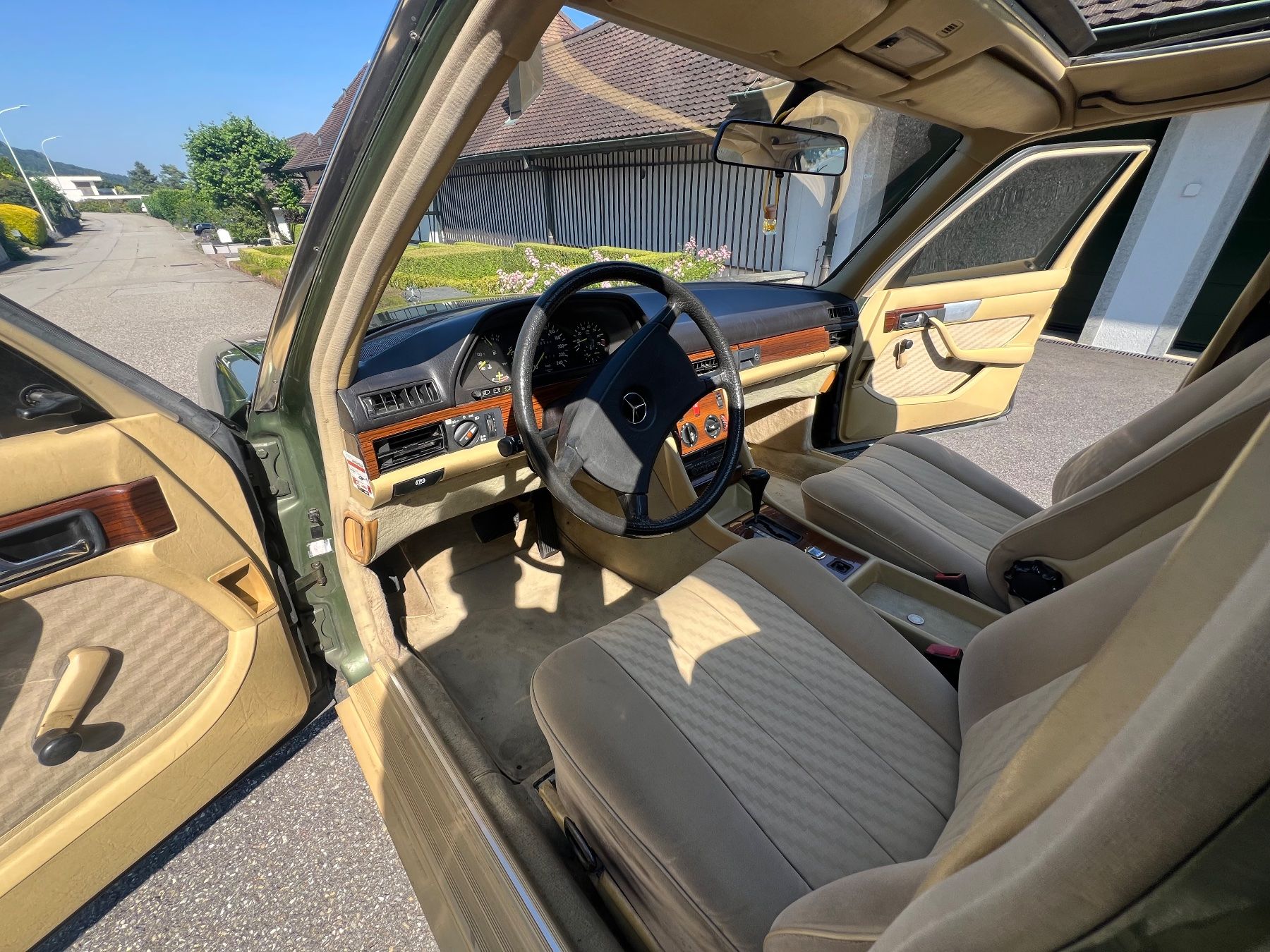 Mercedes-Benz Autos: Mercedes 280 SE – D'occasion à Hägendorf par noelwyss 5