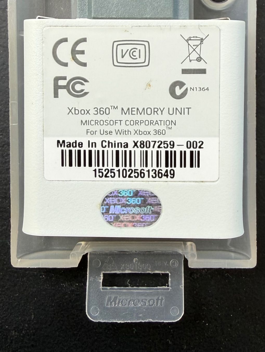 Memory Units & Memory Cards: Xbox 360 Memory Unit Microsoft neuwertig. 64MB – Gebraucht aus Waltenschwil von WBcooper 1