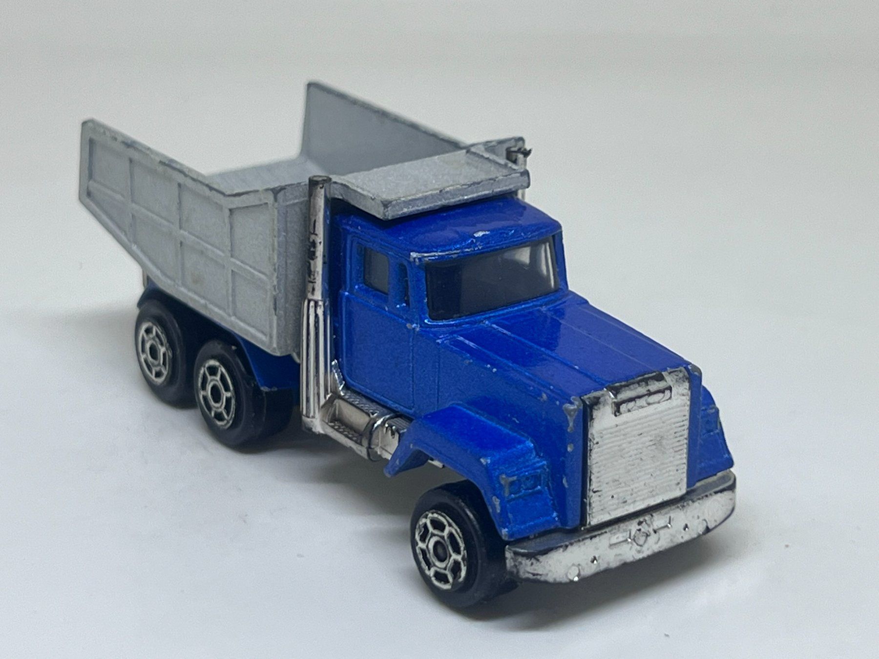 Majorette Modellautos: Majorette Truck #501 – Gebraucht aus Wildegg von LaaBoutique