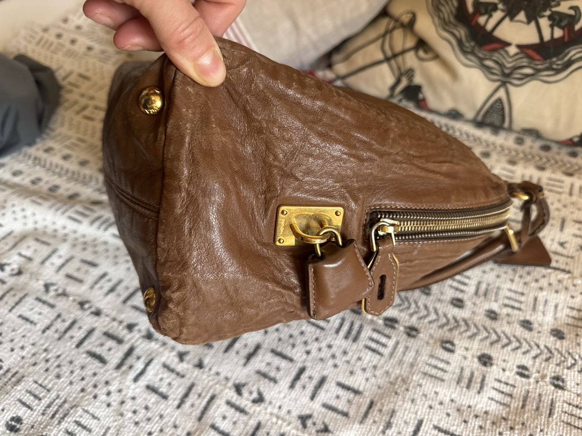 Prada Taschen für Damen: Prada Leder Tasche Braun – Gebraucht aus Zürich von juliajuliuscesar 3