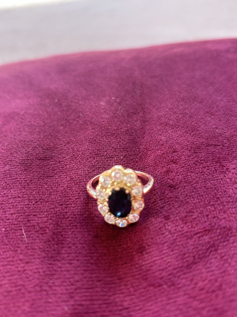 Ringe: 14K Roségold Ring mit Saphir und Diamanten – Gebraucht aus Jonen von nomzeif