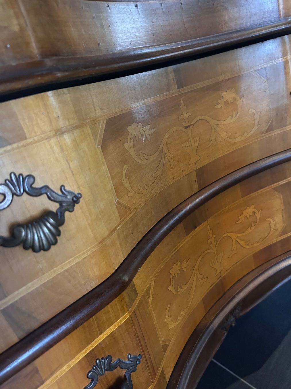 Cassettiere: Schreibkommode Louis-XV Stil mit Intarsien – Usato da Sins venduto da rox_jl59 9