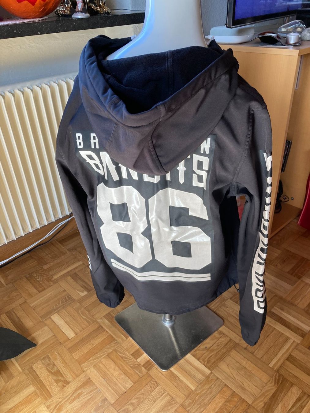 Jacken: Jacke – Gebraucht aus Balsthal von dasesaro 2