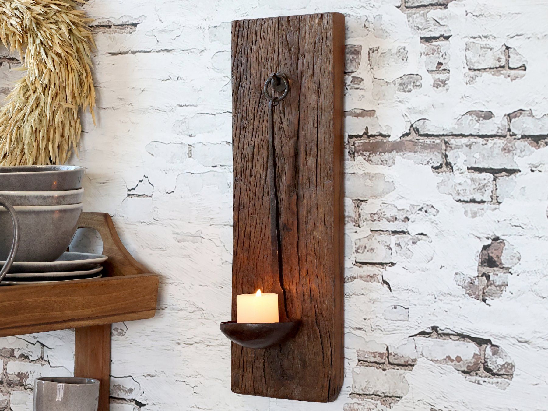 Kerzenständer: Chic Antique Wandkerzenhalter "Grimaud" – Neu und originalverpackt aus Innertkirchen von Glatthard-Interior