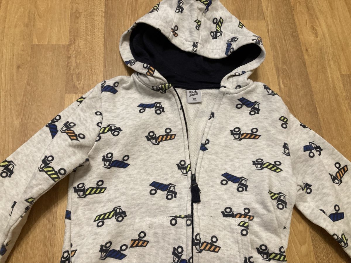 Giacche & Cappotti: Sweatjacke Gr. 122 – Usato da Emmenbrücke venduto da JJ_89 1