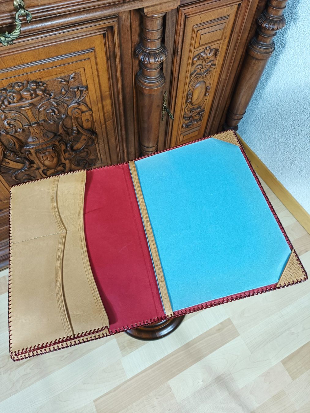 Valigie & Borse: Handgefertigte Ledermappe mit individueller Prägung – Usato da Steffisburg venduto da ZeitReise_ 2