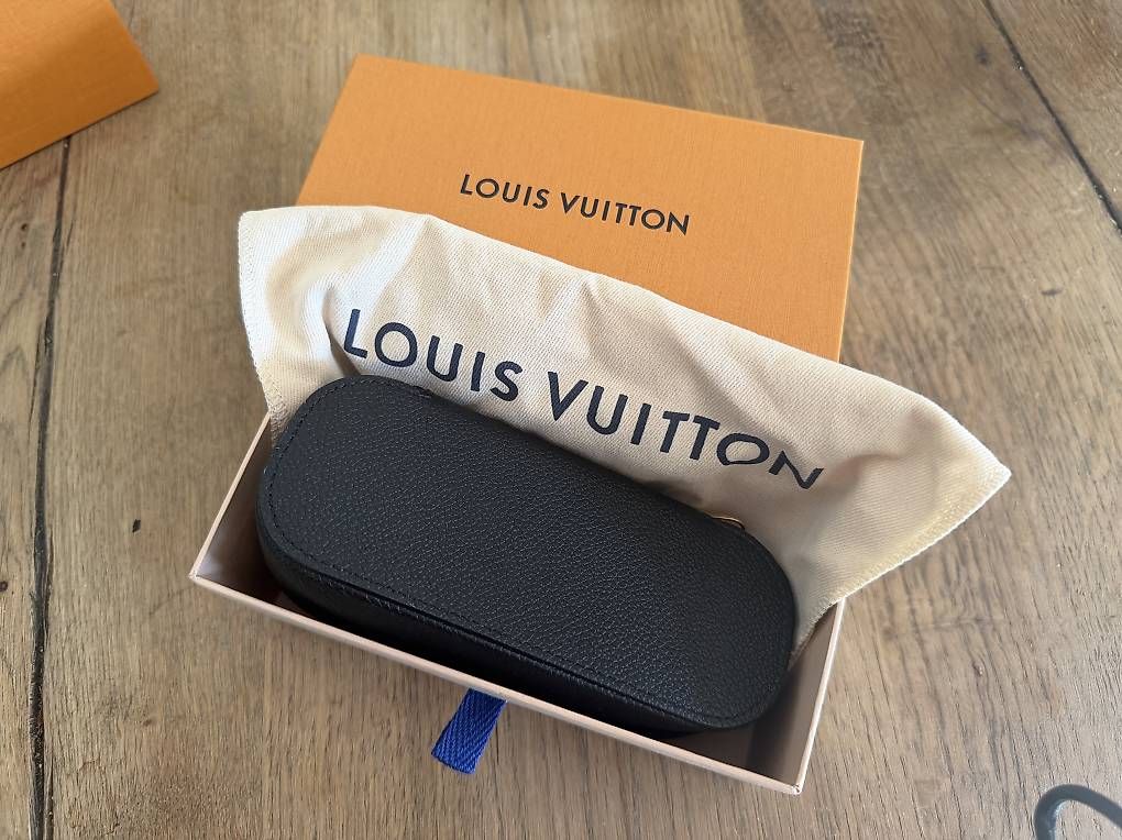 Sonstige Kleidung & Accessoires: Louis Vuitton Etui Lunettes GM – Gebraucht aus Neuendorf von johnnylift 1