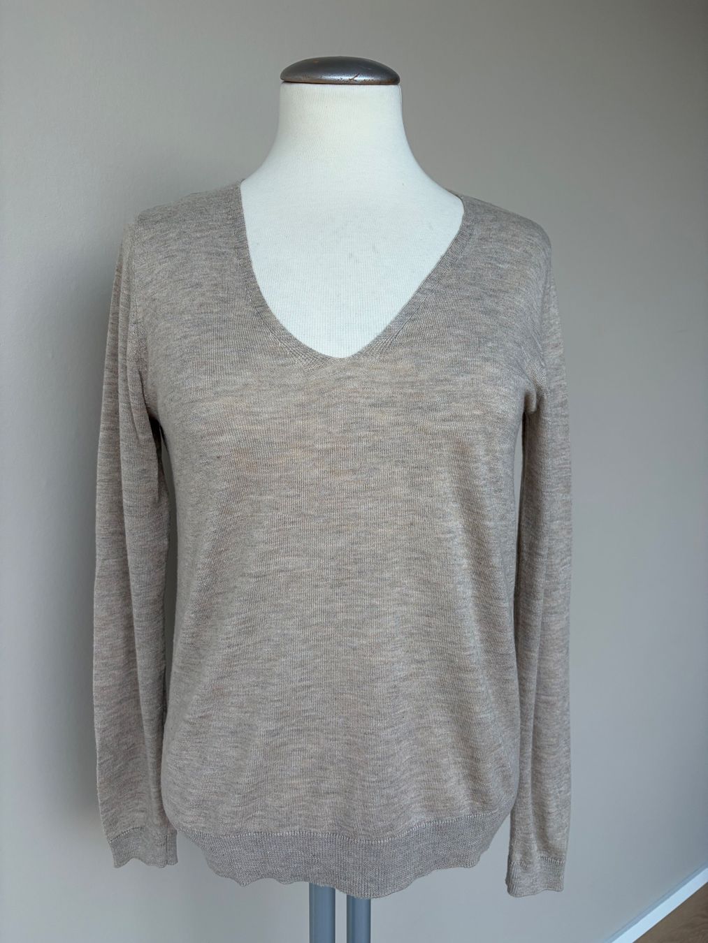 Mango Maglioni & Felpe: MANGO cashmere leichter Pullover Gr.S – Nuovo (secondo la descrizione) da Degersheim venduto da Starkigel