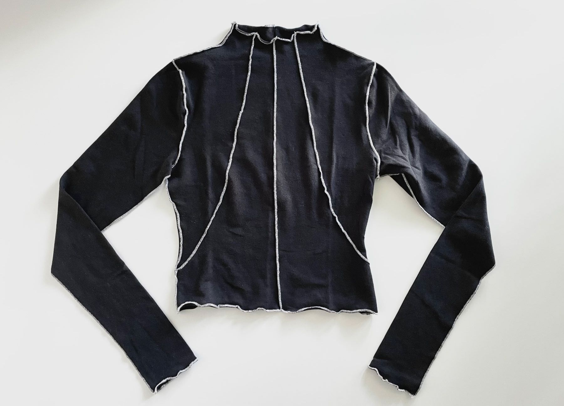 Tops: Good American crop top xs – Gebraucht aus Zürich von hol_bc6v