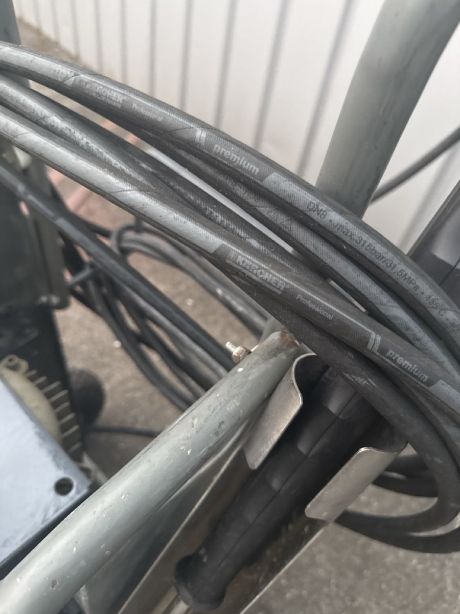 Kärcher Nettoyeurs à haute pression: Kärcher HD 10/25 4S – D'occasion à Zofingen par merc212 2