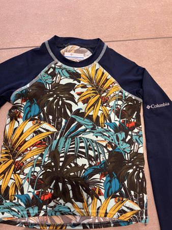 ***COLUMBIA*** UV-Shirt, Badeshirt Gr. 4-5 J.