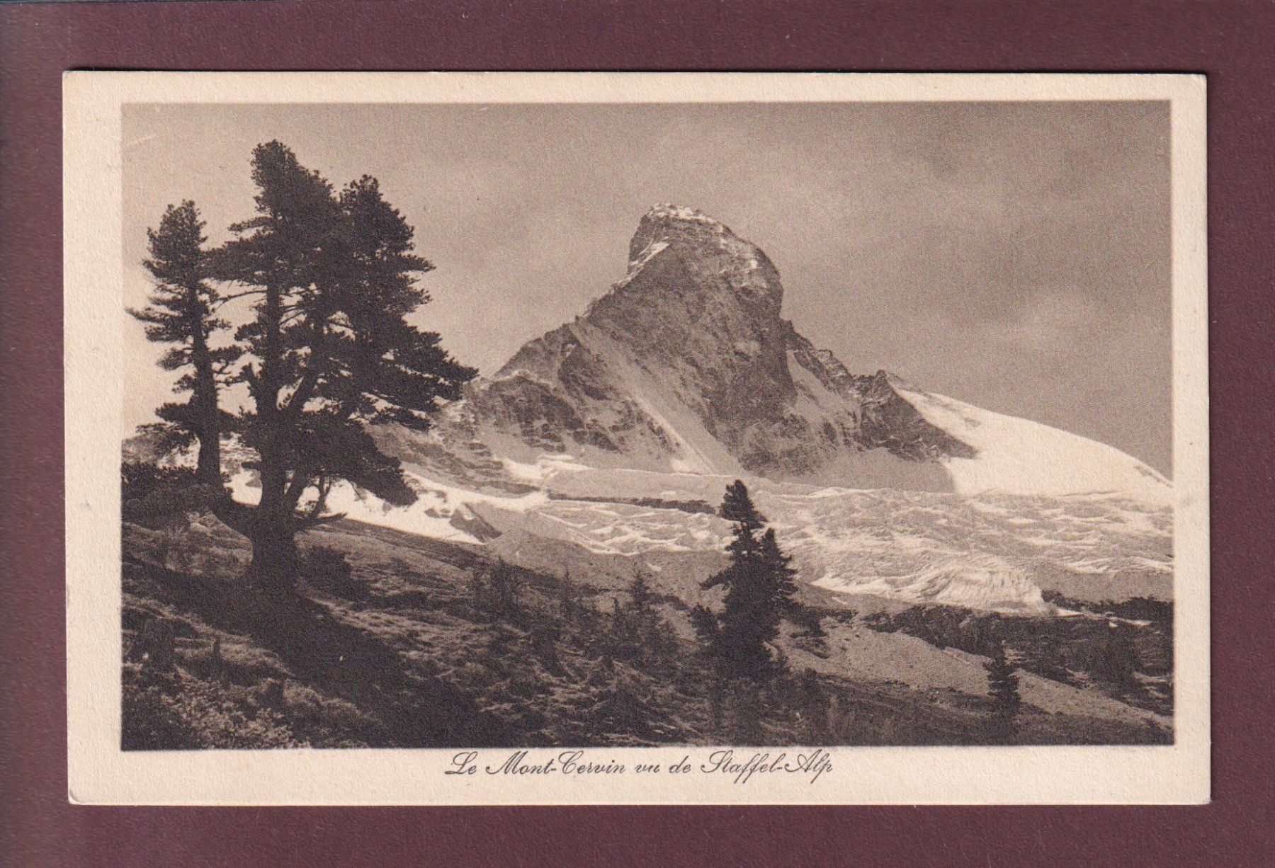 Cartoline postali: Staffel-Alp - CERVIN - MATTERHORN – Usato da Pully venduto da nicecards