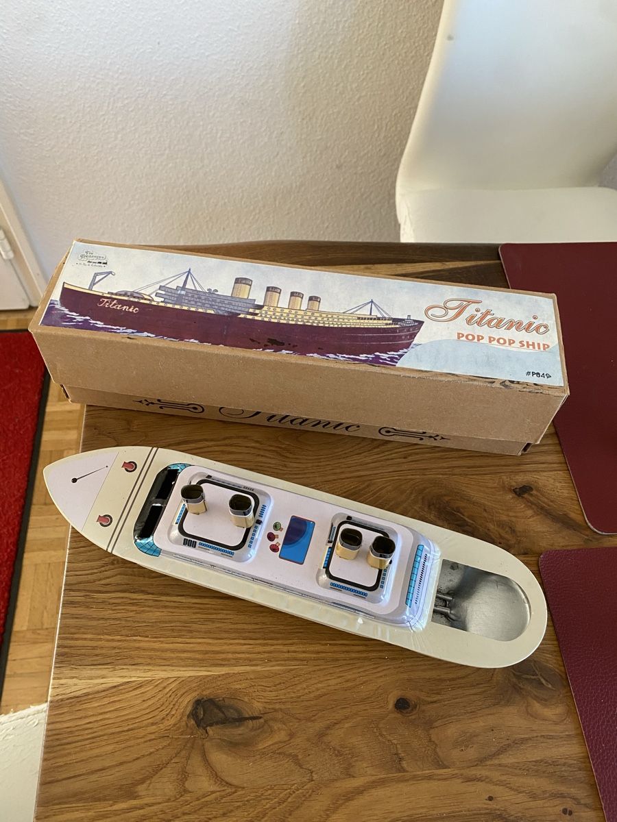 Spielzeuge: Blechschiff – Gebraucht aus Adliswil von KatzenFuchs 1