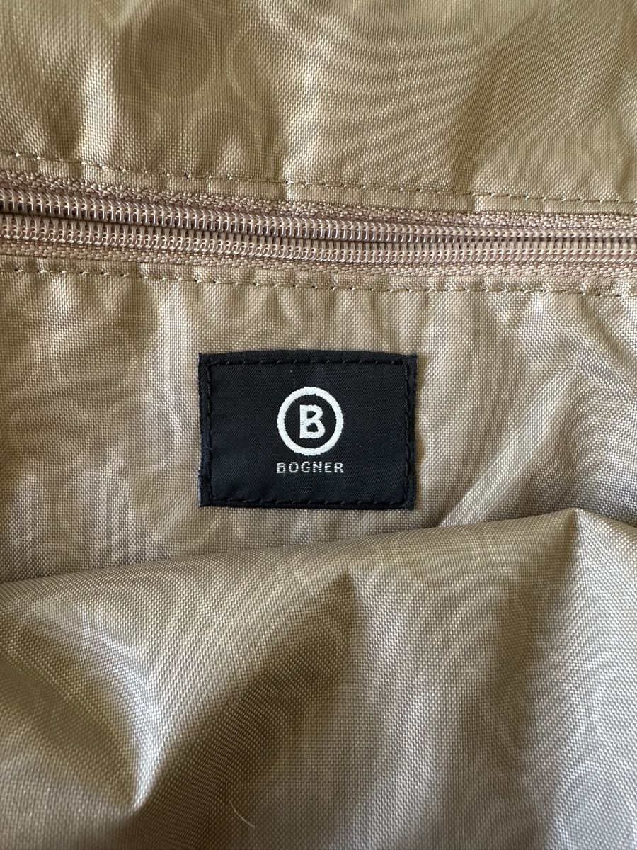 Bogner Zaini: BOGNER Backpack dark like new good condition 30cm – Nuovo (secondo la descrizione) da Basel venduto da petunia08 2
