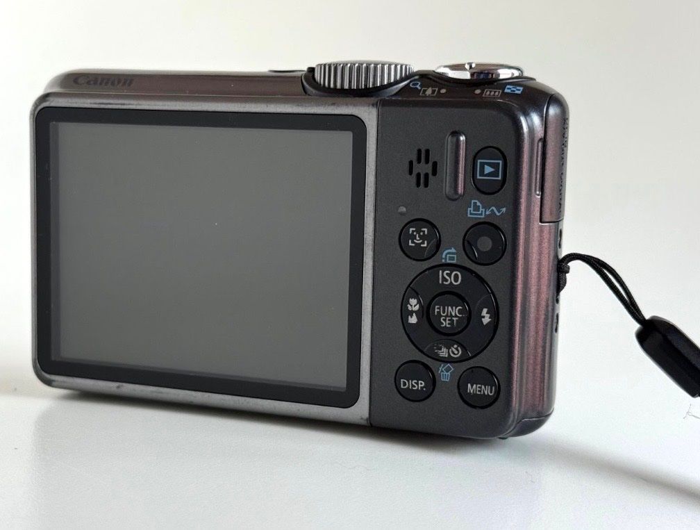 Canon Kamera: Canon PowerShot A2000 IS – Gebraucht aus Widnau von bau_vp2d 1