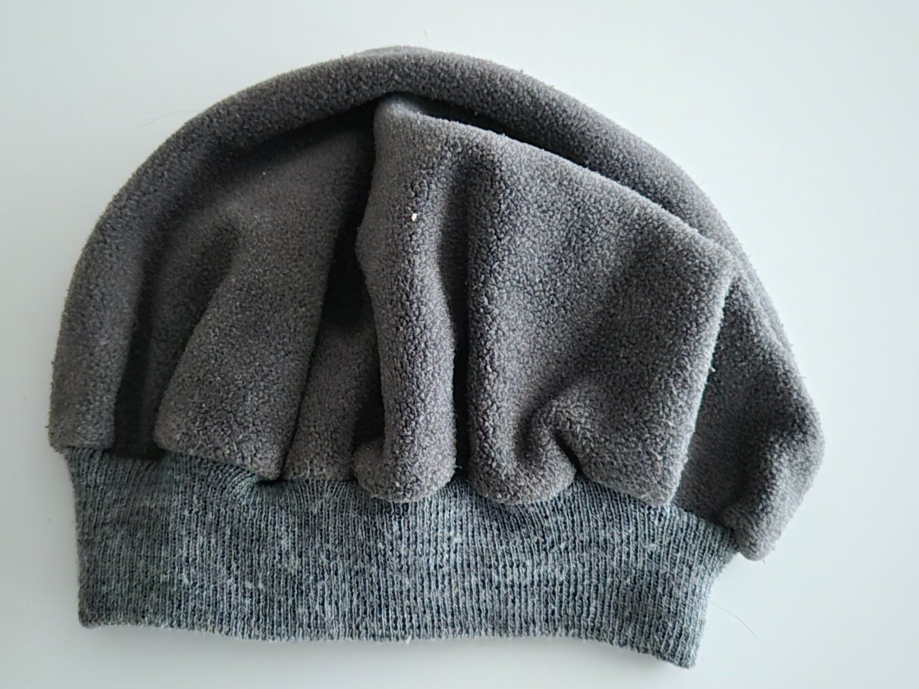 Autres vêtements garçon: Winterkappe mit Bärchen – D'occasion à Zürich par pau_y8mv 2