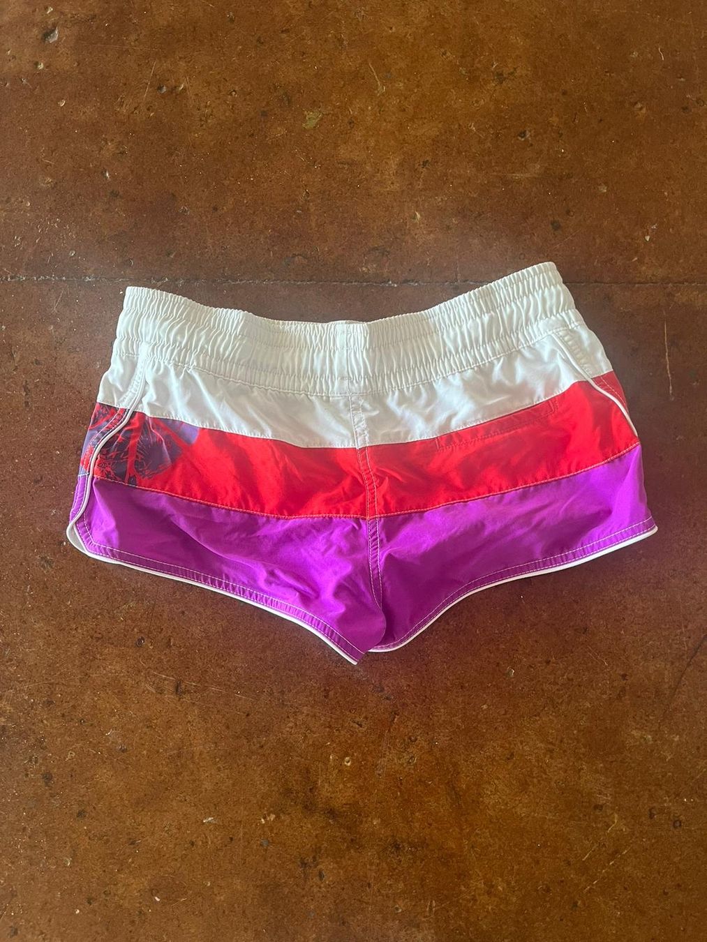 Adidas Pantaloni: Adidas Shorts Gr.36 – Usato da Aathal-Seegräben venduto da Kati_Mey 1