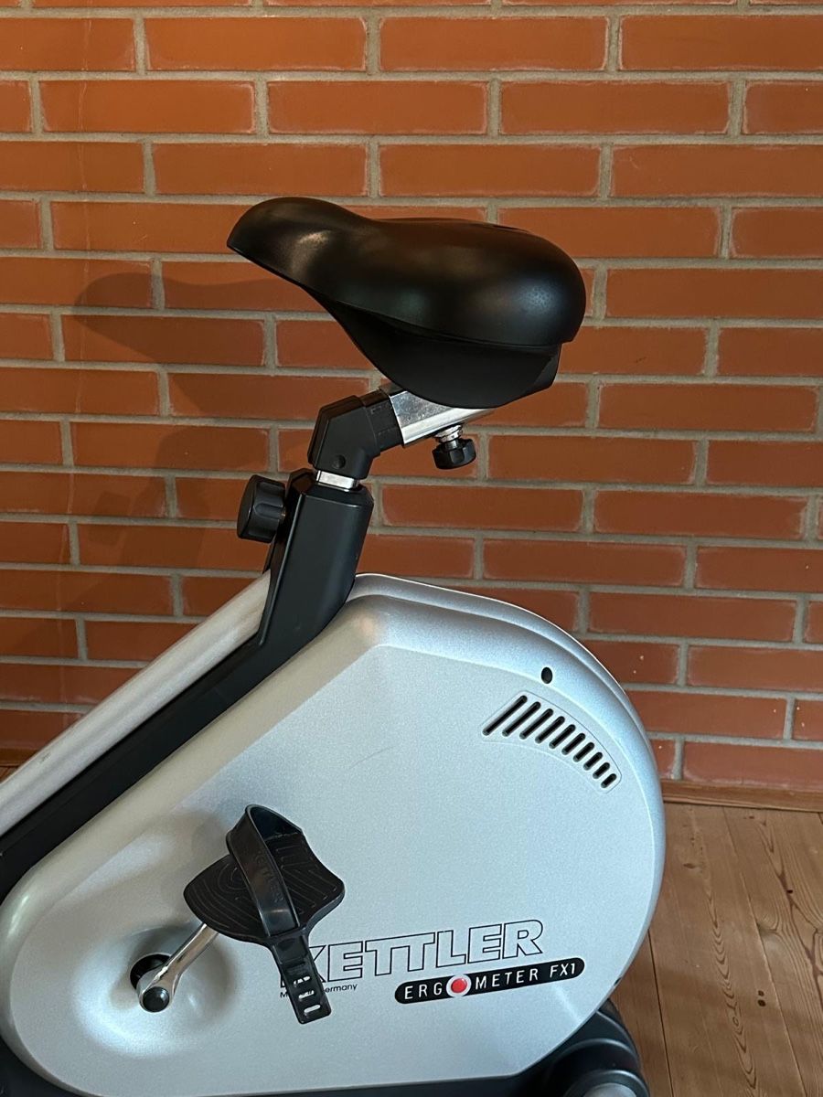 Kettler Vélos d'appartement: Kettler Ergometer FX1 Heimtrainer gebraucht – D'occasion à Thayngen par Szippi 1
