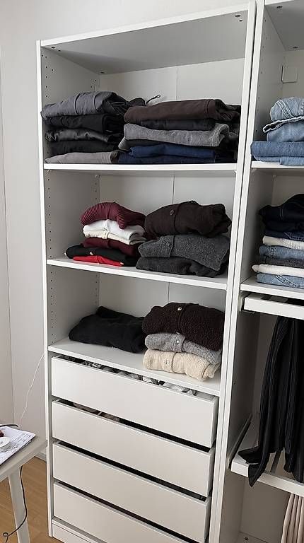Ikea Armadi: Offener IKEA PAX Kleiderschrank – Usato da Kriens venduto da lar_mr8c 4